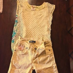 Children’s floral yellow outfit